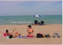 Grand Bend Beach © Lucy Izon